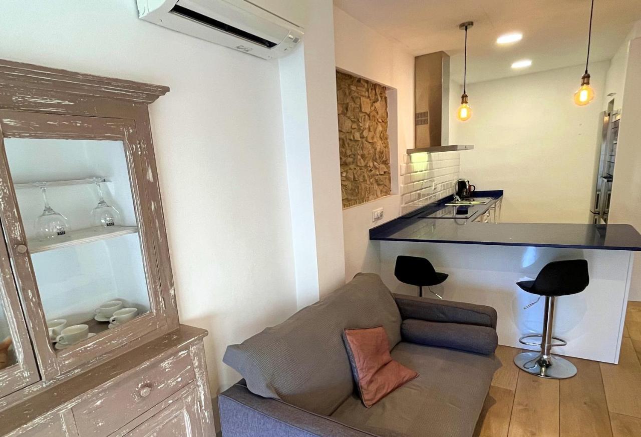 Apartamento Cerca De La Playa Blanes Esterno foto