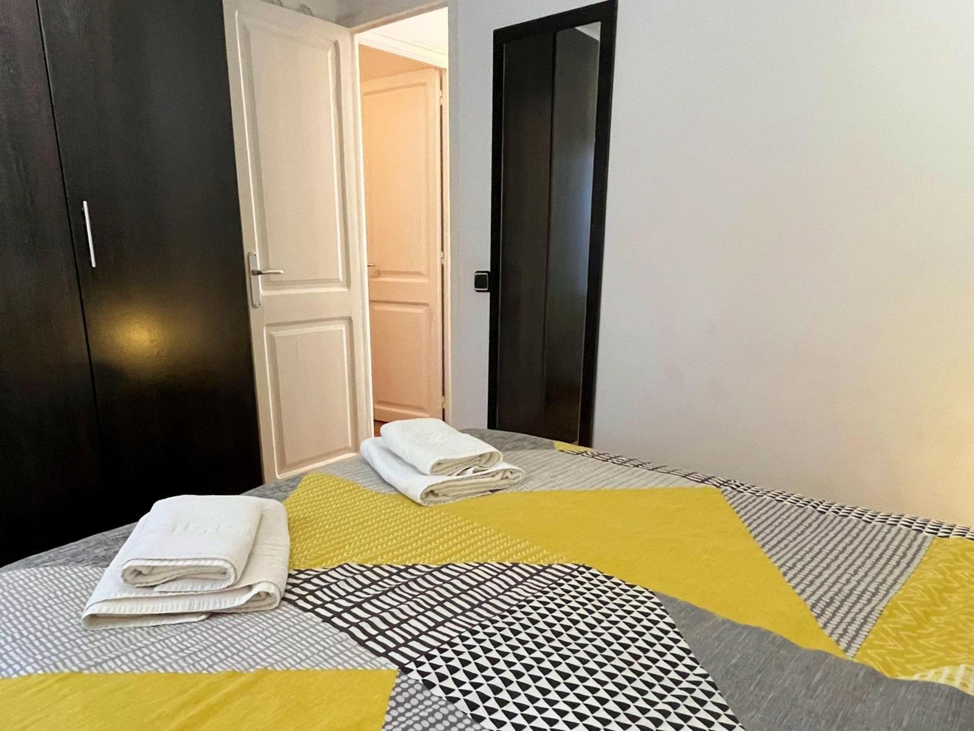 Apartamento Cerca De La Playa Blanes Esterno foto